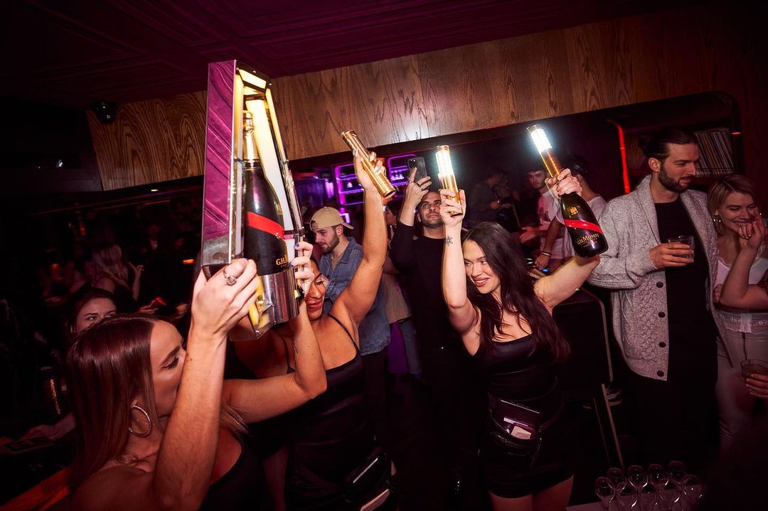 DEER LADY TORONTO FRIDAYS